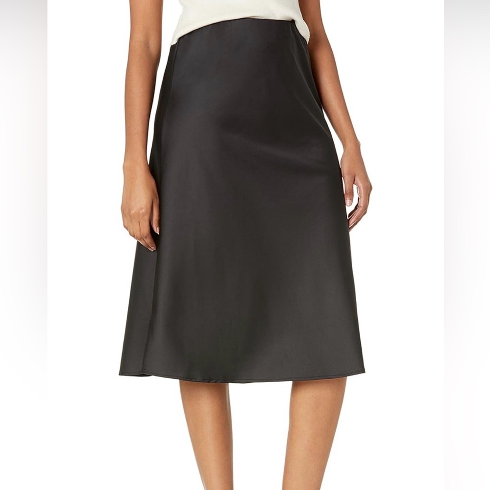 The Drop Silky Slip Midi Skirt in Black Size Medium